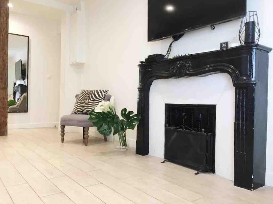 Central Apartment In The Heart Of The Marais With Air Conditioning Paris Eksteriør billede