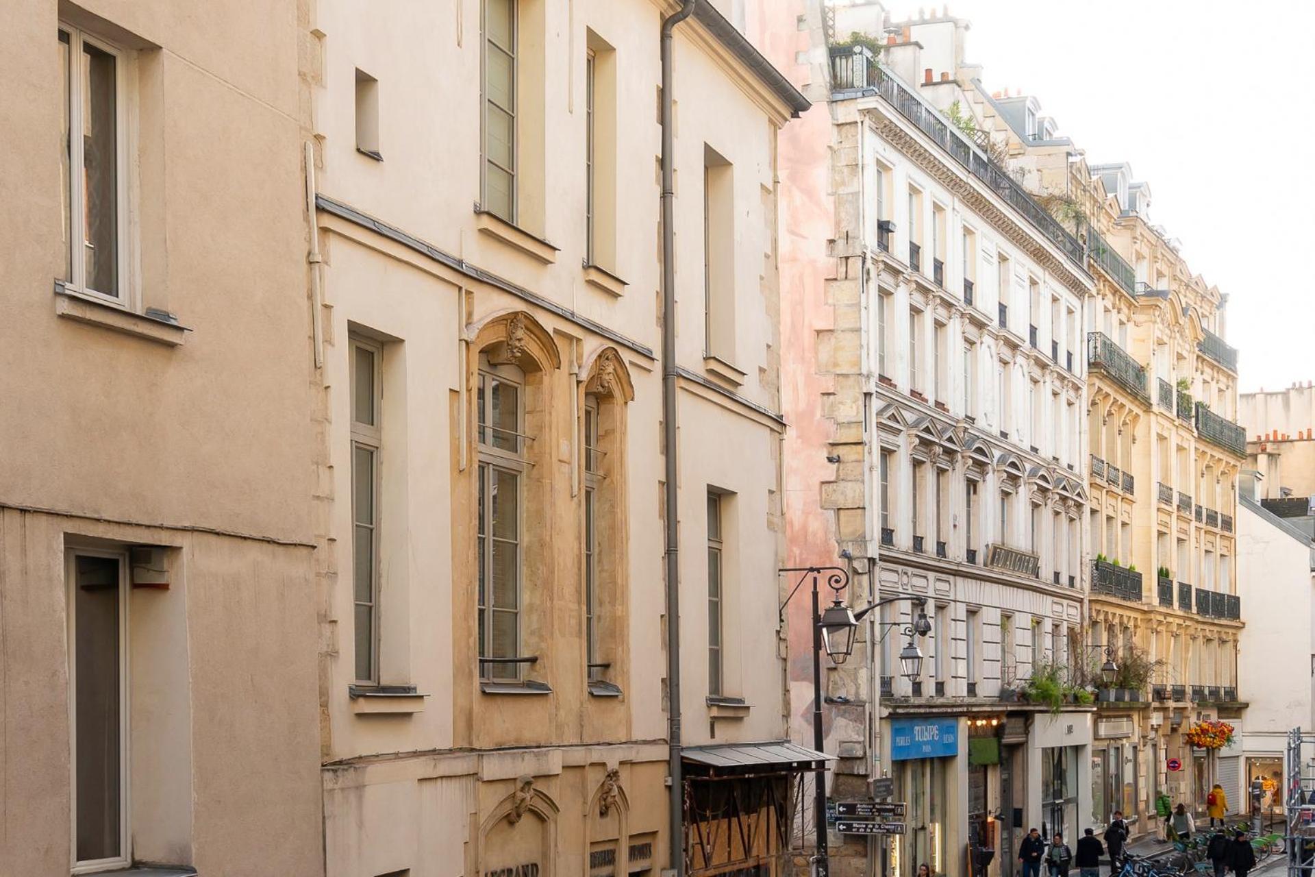 Central Apartment In The Heart Of The Marais With Air Conditioning Paris Eksteriør billede