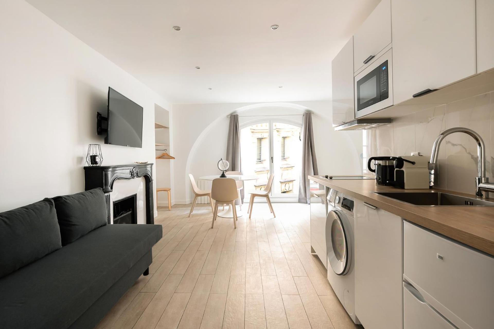 Central Apartment In The Heart Of The Marais With Air Conditioning Paris Eksteriør billede